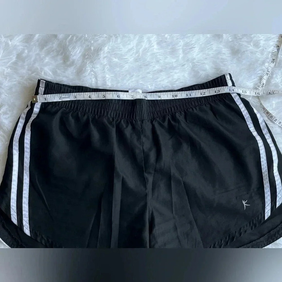 Danskin Now Athletic Shorts Size Small (4-6) - Picture 4 of 7
